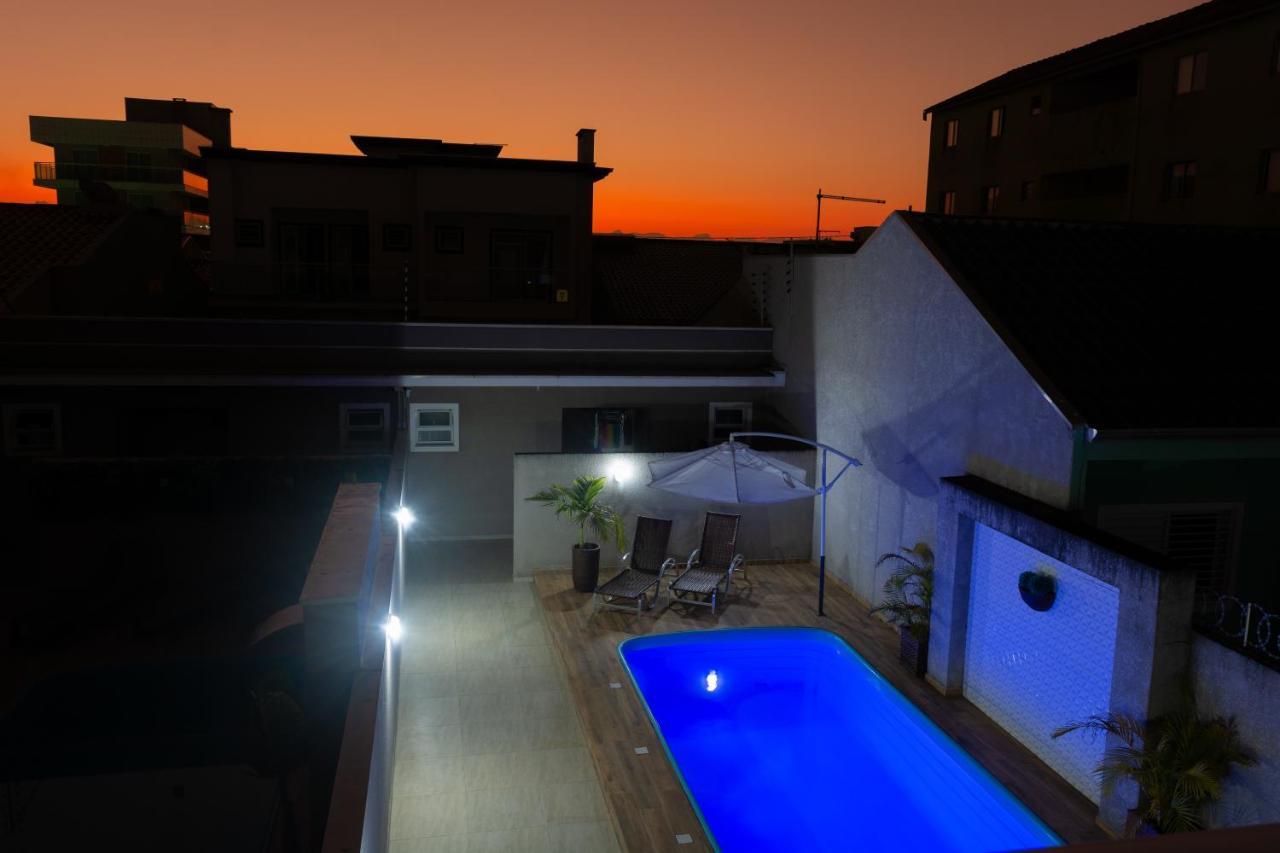 Unidade Curacao Super Localizada E Perto Do Mar Villa กัวราตูบา ภายนอก รูปภาพ